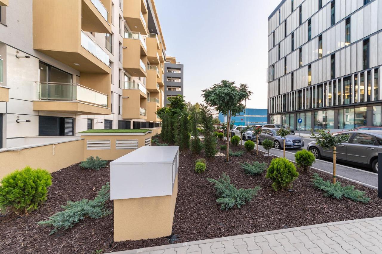 North Likehome Comfort Bucharest Exterior photo